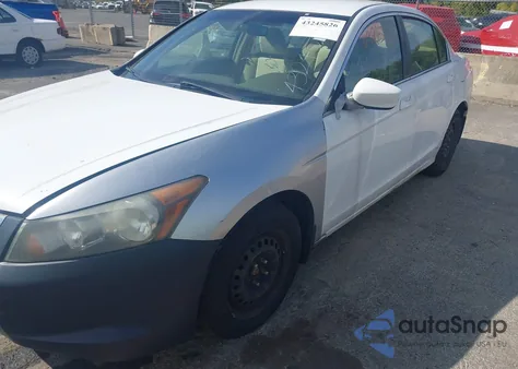 2009 Honda Accord 2.4 Lx z USA, uszkodzony, nr VIN 1HGCP26359A093757